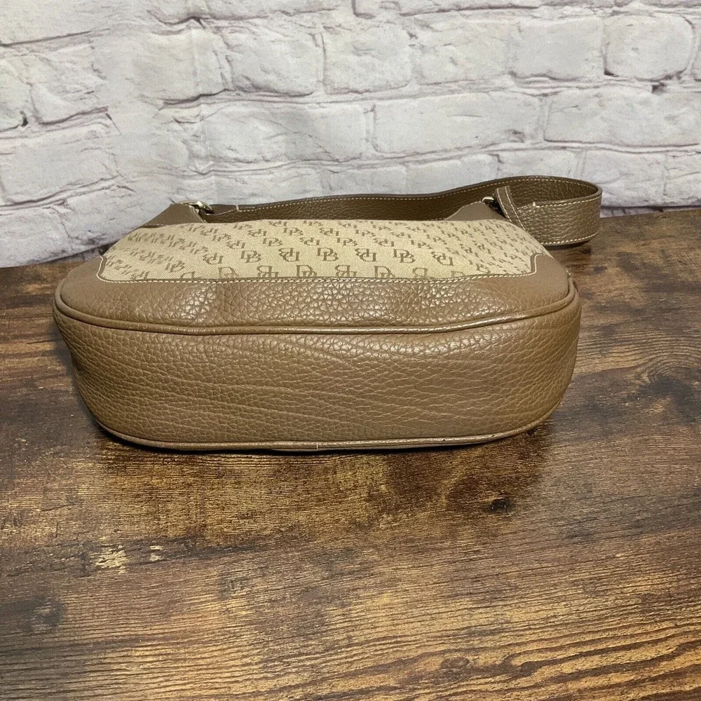 Dooney & Bourke Brown Tan All Weater Leather Signature Canvas Hobo Purse Bag